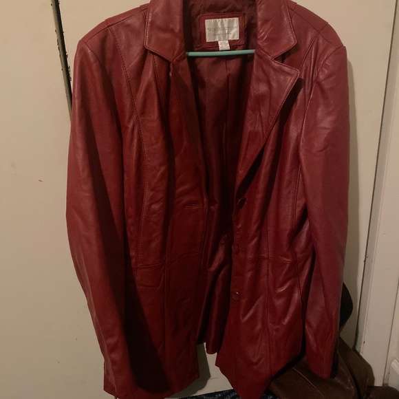 Leather jacket - Picture 4 of 6